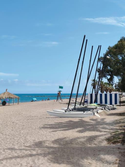 Apartamentos Cumbremar En Benicassim Luaran gambar
